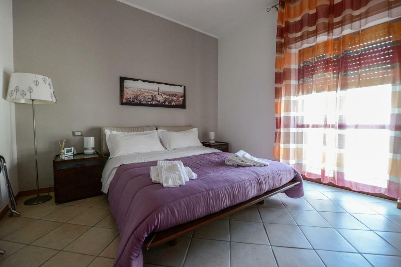 Uno Sguardo Sui Sassi Bed & Breakfast Matera Bagian luar foto