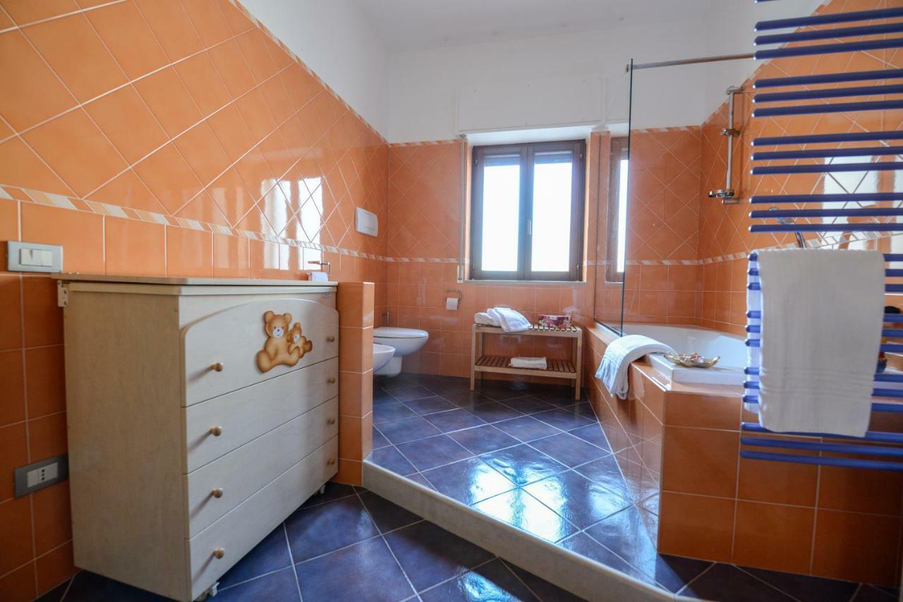 Uno Sguardo Sui Sassi Bed & Breakfast Matera Bagian luar foto